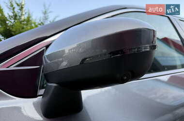 Позашляховик / Кросовер Nissan Rogue 2021 в 