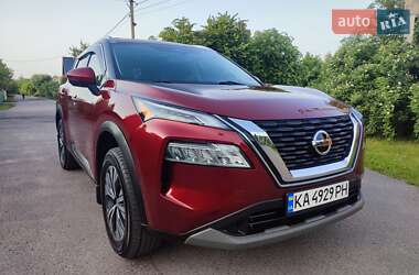 Внедорожник / Кроссовер Nissan Rogue 2021 в Киеве