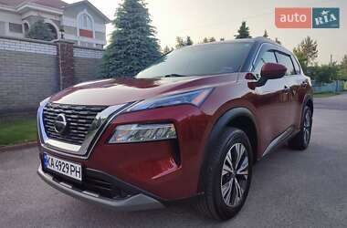 Позашляховик / Кросовер Nissan Rogue 2021 в Києві