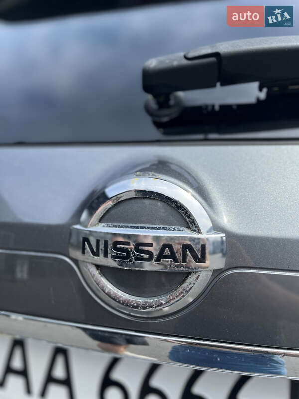 Позашляховик / Кросовер Nissan Rogue 2014 в Києві