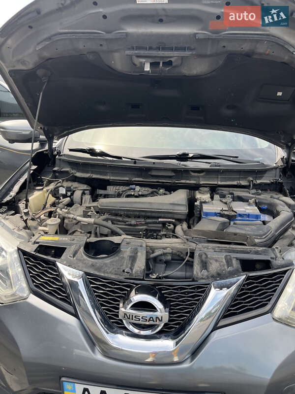 Позашляховик / Кросовер Nissan Rogue 2014 в Києві
