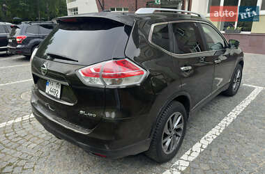 Позашляховик / Кросовер Nissan Rogue 2016 в 