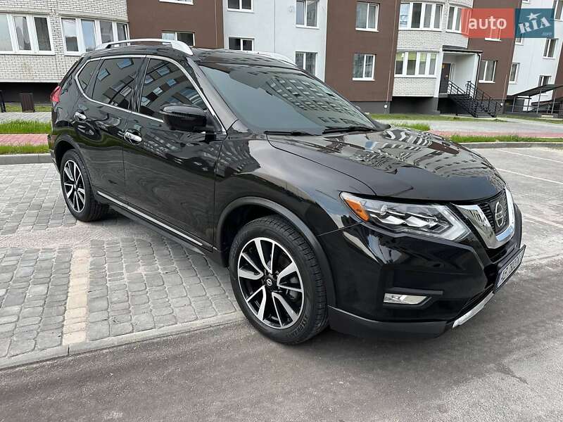 Позашляховик / Кросовер Nissan Rogue 2017 в Вінниці