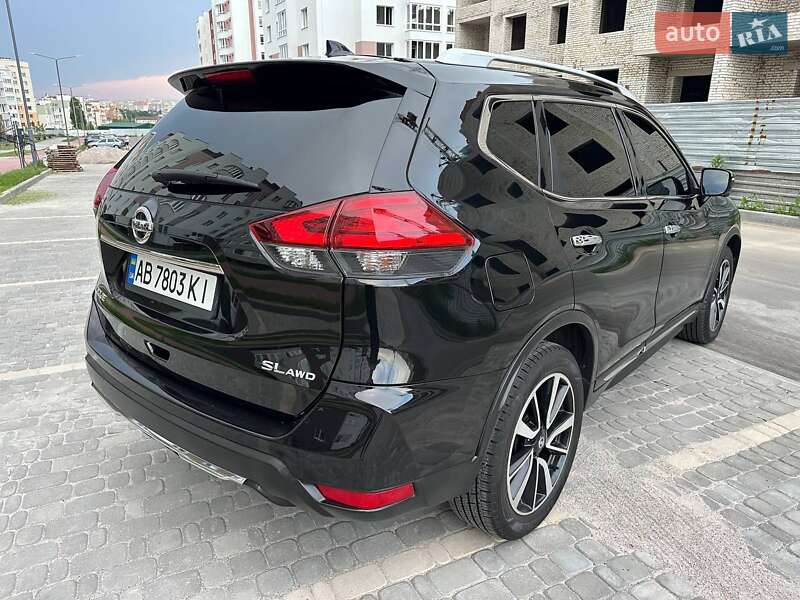 Позашляховик / Кросовер Nissan Rogue 2017 в Вінниці