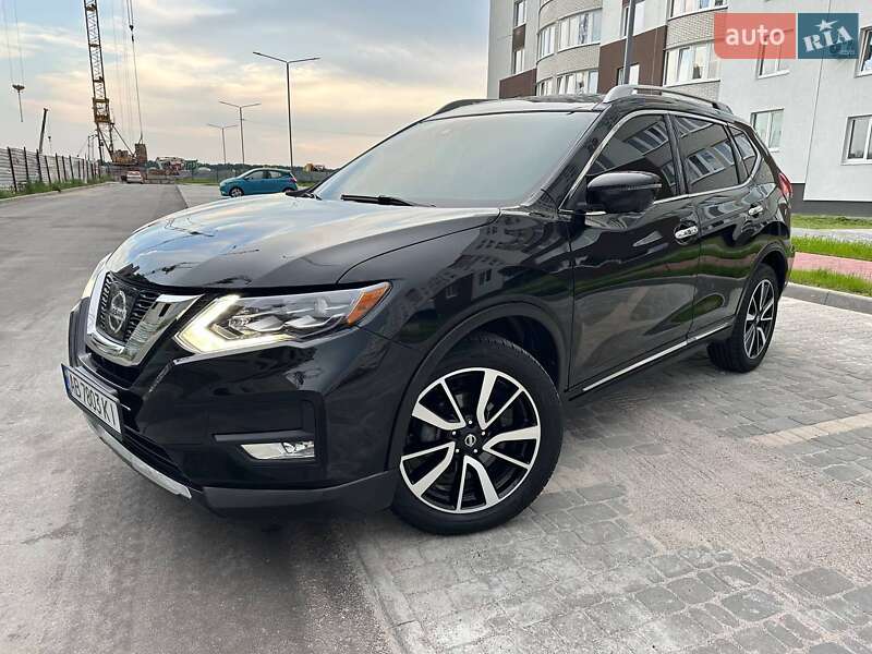 Позашляховик / Кросовер Nissan Rogue 2017 в Вінниці