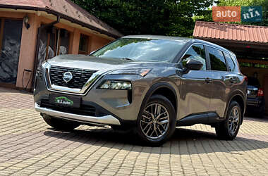 Внедорожник / Кроссовер Nissan Rogue 2021 в Мукачево