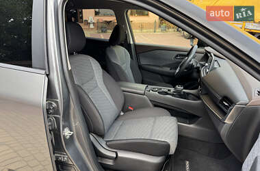 Внедорожник / Кроссовер Nissan Rogue 2021 в 