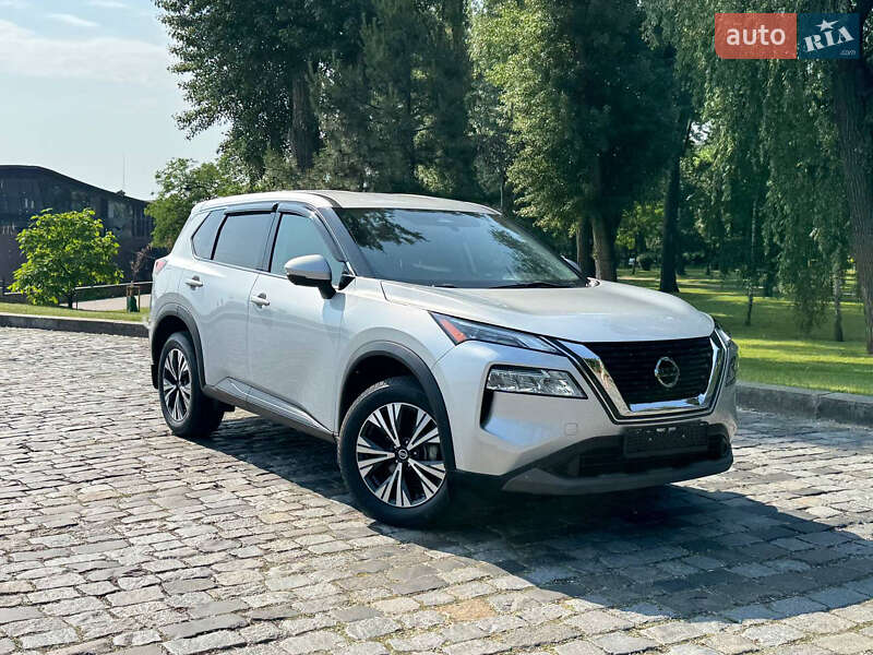 Nissan Rogue 2021