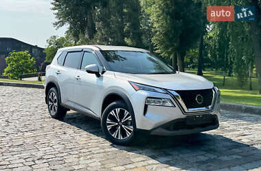 Внедорожник / Кроссовер Nissan Rogue 2021 в 