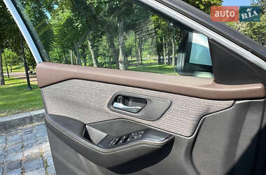 Внедорожник / Кроссовер Nissan Rogue 2021 в 