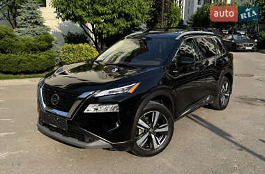 Внедорожник / Кроссовер Nissan Rogue 2020 в Киеве