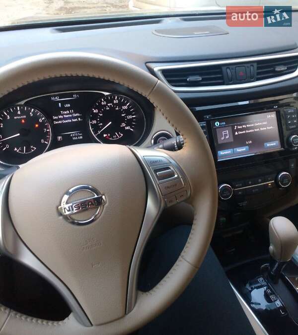 Позашляховик / Кросовер Nissan Rogue 2014 в Одесі