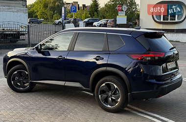 Внедорожник / Кроссовер Nissan Rogue 2024 в 