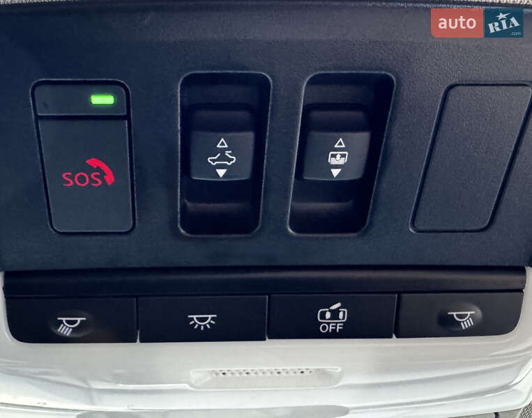 Позашляховик / Кросовер Nissan Rogue 2024 в Рівному