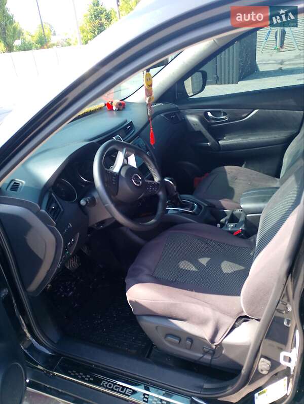 Позашляховик / Кросовер Nissan Rogue 2018 в Таращі
