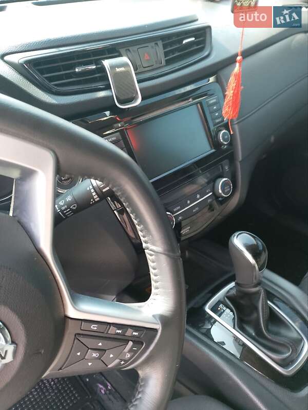 Позашляховик / Кросовер Nissan Rogue 2018 в Таращі