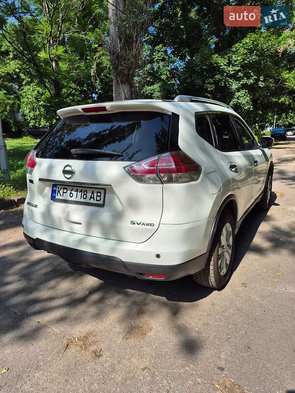 Позашляховик / Кросовер Nissan Rogue 2016 в Запоріжжі фото 3 Позашляховик / Кросовер Nissan Rogue 2016 в Запоріжжі