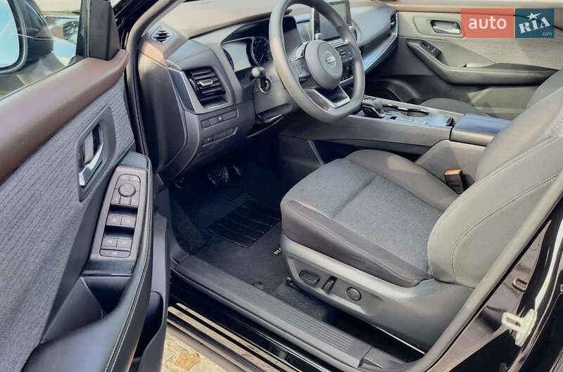 Внедорожник / Кроссовер Nissan Rogue 2021 в Кременчуге