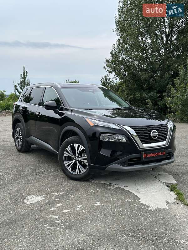 Позашляховик / Кросовер Nissan Rogue 2021 в Білогородці
