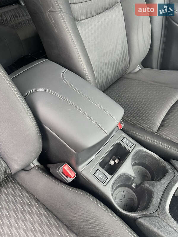 Внедорожник / Кроссовер Nissan Rogue 2020 в Кременчуге