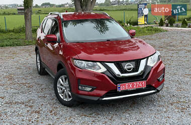 Позашляховик / Кросовер Nissan Rogue 2017 в Рівному