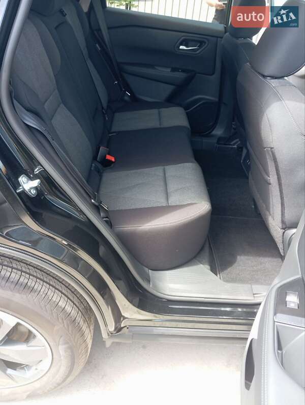 Внедорожник / Кроссовер Nissan Rogue 2024 в Киеве