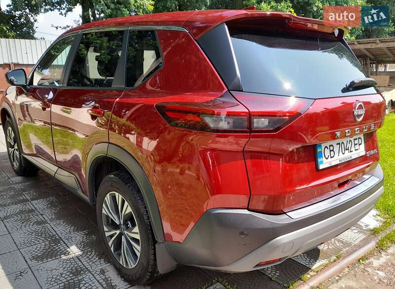 Позашляховик / Кросовер Nissan Rogue 2022 в Чернігові