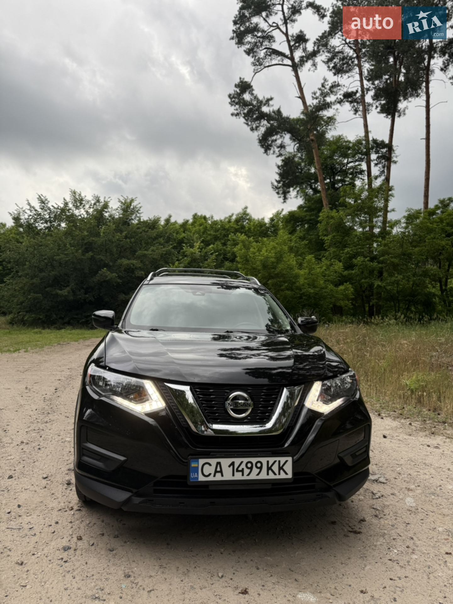 2019 Nissan Rogue - мініатюра 2
