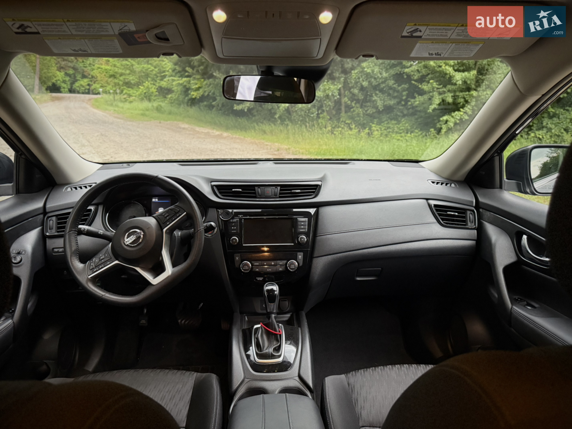 2019 Nissan Rogue - мініатюра 12