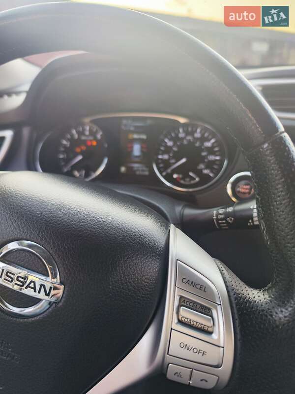 Внедорожник / Кроссовер Nissan Rogue 2014 в Сарнах фото 14 Внедорожник / Кроссовер Nissan Rogue 2014 в Сарнах