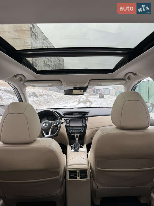 Nissan Rogue 2017