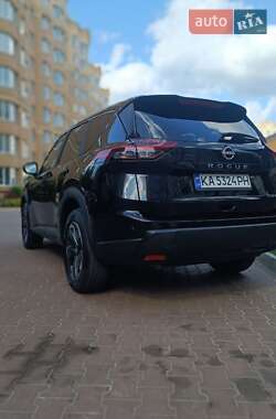 Внедорожник / Кроссовер Nissan Rogue 2024 в 