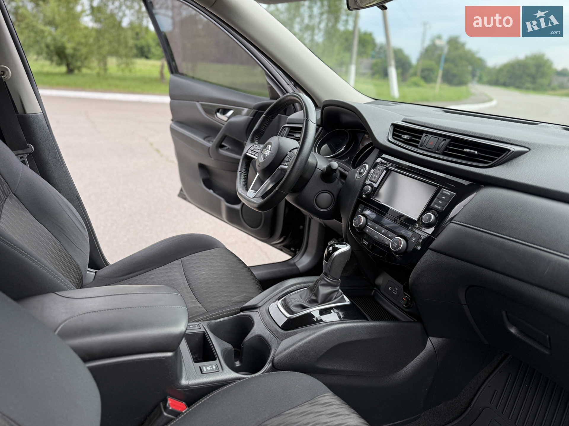2018 Nissan Rogue - мініатюра 11