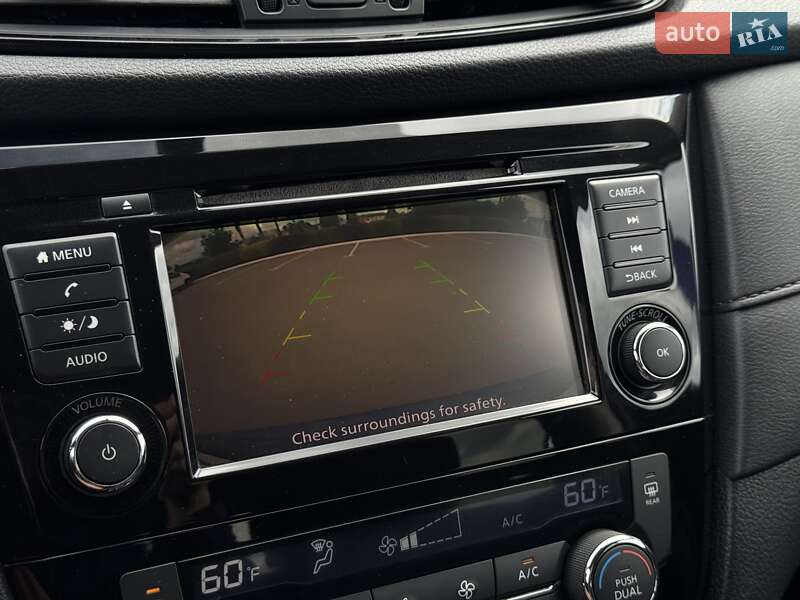 Позашляховик / Кросовер Nissan Rogue 2017 в Полтаві