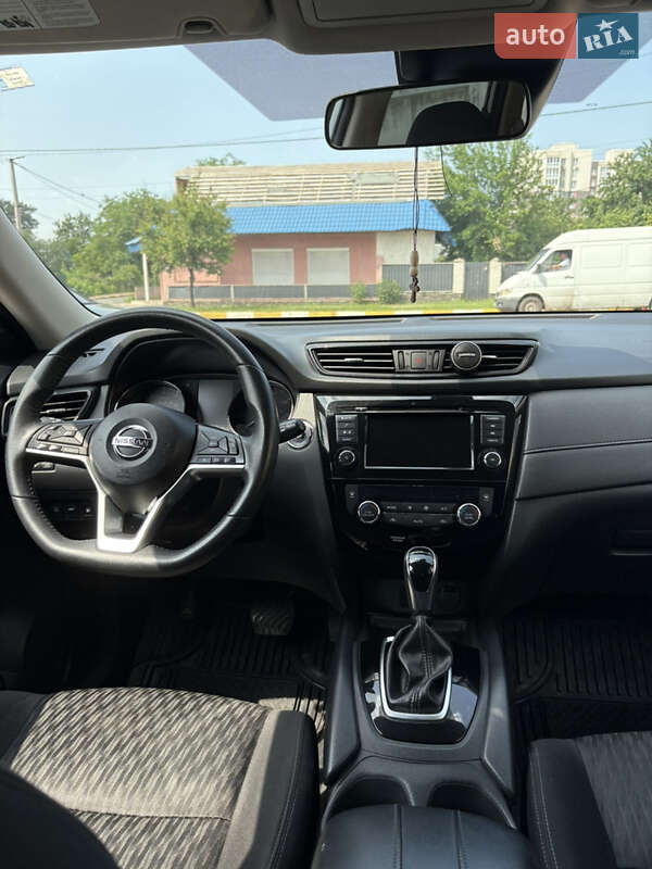 Позашляховик / Кросовер Nissan Rogue 2019 в Києві