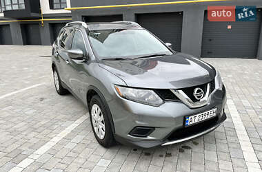 Внедорожник / Кроссовер Nissan Rogue 2015 в Ивано-Франковске