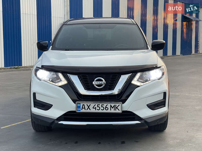 Внедорожник / Кроссовер Nissan Rogue 2017 в Одессе