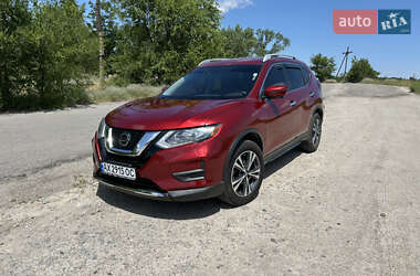 Позашляховик / Кросовер Nissan Rogue 2019 в Запоріжжі