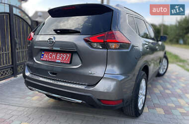 Позашляховик / Кросовер Nissan Rogue 2017 в Полтаві