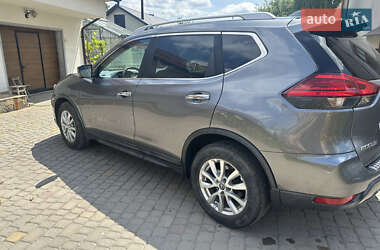 Внедорожник / Кроссовер Nissan Rogue 2016 в Буске