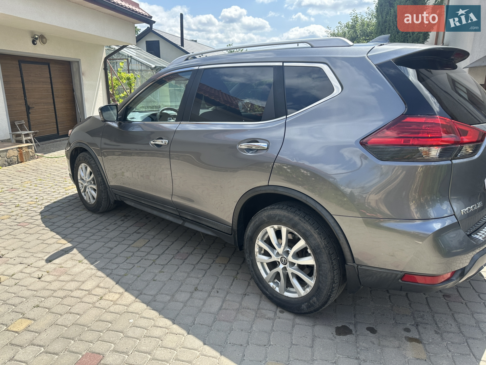 2016 Nissan Rogue - мініатюра 3