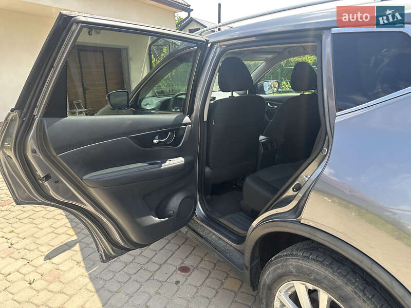 Позашляховик / Кросовер Nissan Rogue 2016 в Буську фото 13 Позашляховик / Кросовер Nissan Rogue 2016 в Буську
