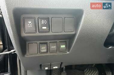 Внедорожник / Кроссовер Nissan Rogue 2016 в 