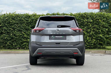 Внедорожник / Кроссовер Nissan Rogue 2020 в 