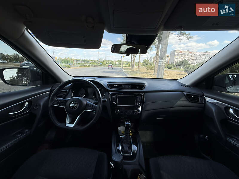 Внедорожник / Кроссовер Nissan Rogue 2018 в Запорожье фото 5 Внедорожник / Кроссовер Nissan Rogue 2018 в Запорожье
