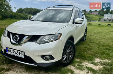 Позашляховик / Кросовер Nissan Rogue 2015 в Тернополі
