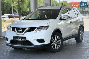 Внедорожник / Кроссовер Nissan Rogue 2014 в Николаеве