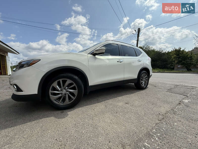 Позашляховик / Кросовер Nissan Rogue 2014 в Харкові
