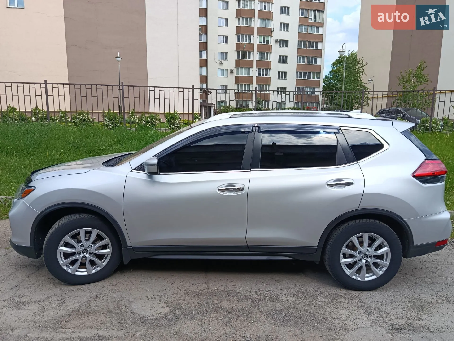 2016 Nissan Rogue - мініатюра 19