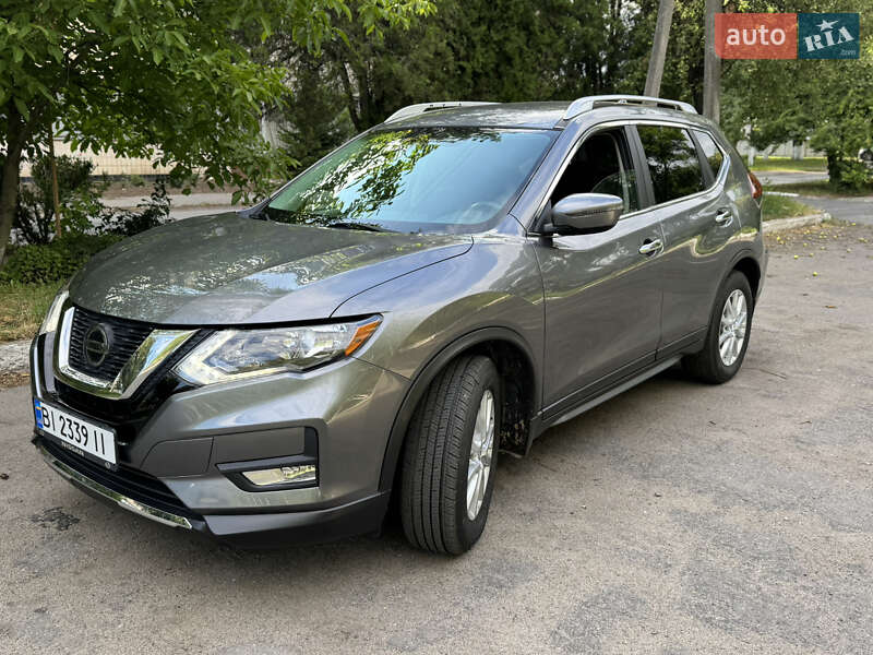 Внедорожник / Кроссовер Nissan Rogue 2019 в Полтаве